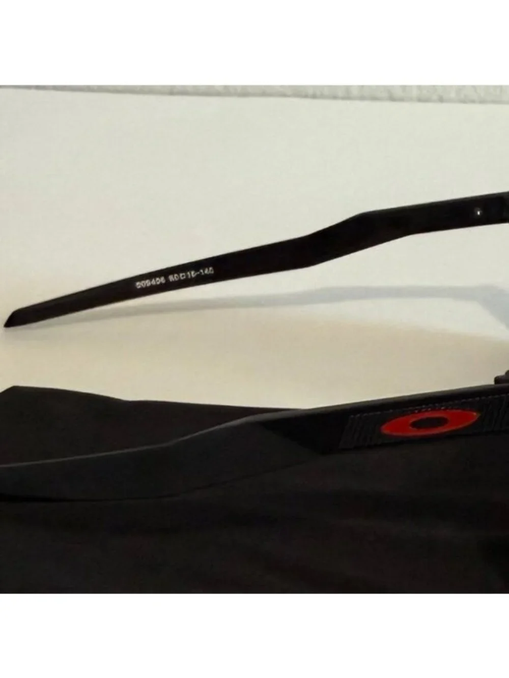 OO9406 Oakley SUTRO Matte Black Frame Prizm Lenses - Picture 6 of 7